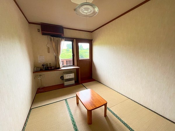 ■●夜発バス 上越国際スキー場 護城館(2泊4日)1